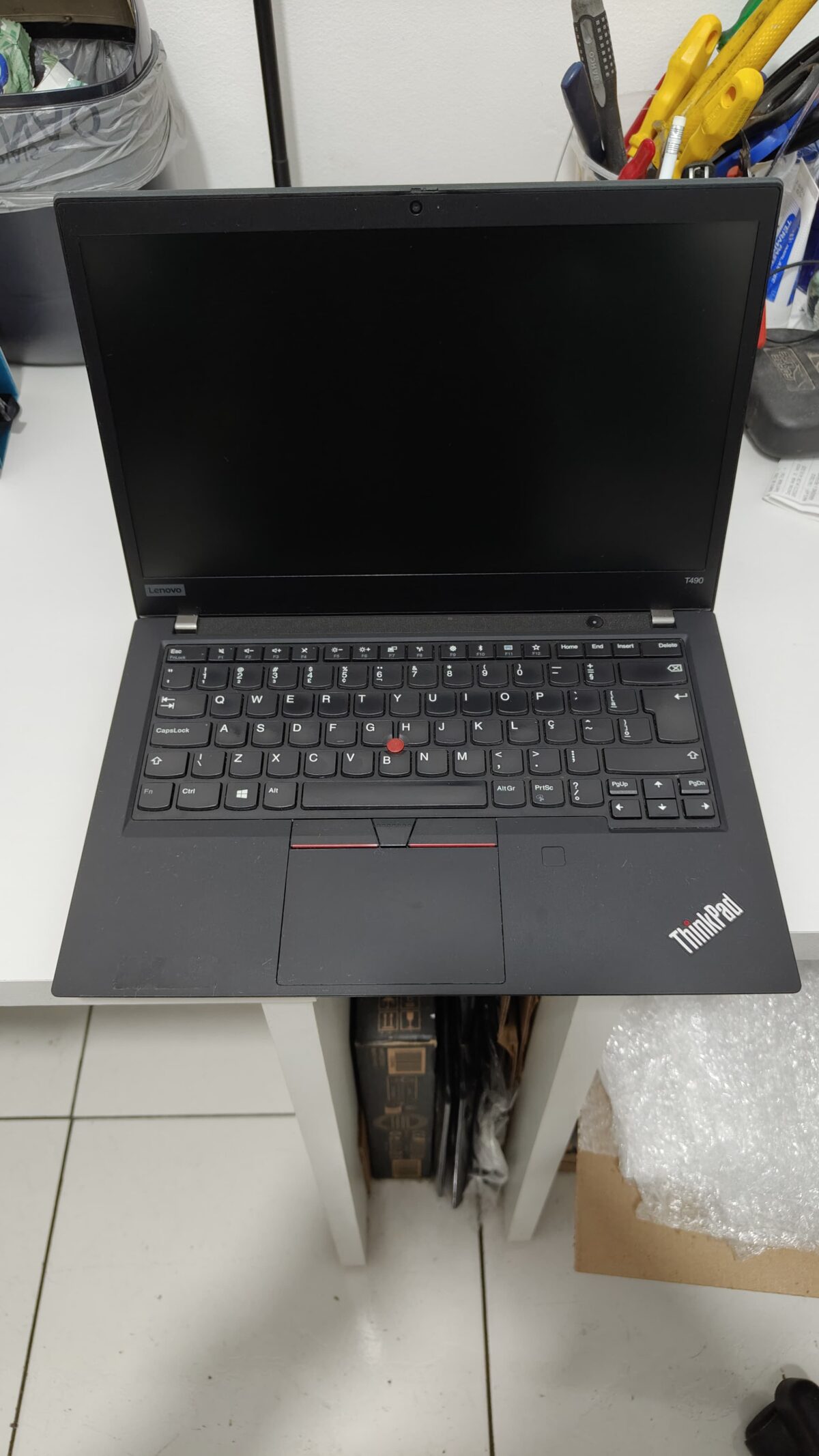 Notebook Lenovo ThinkPad T490 i5 8th gen 8gb Ram 256gb SSD - Imagem 3